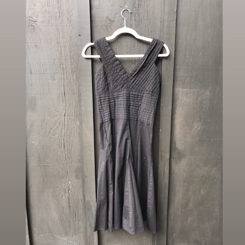 v neck cotton structured a-line pleated dress